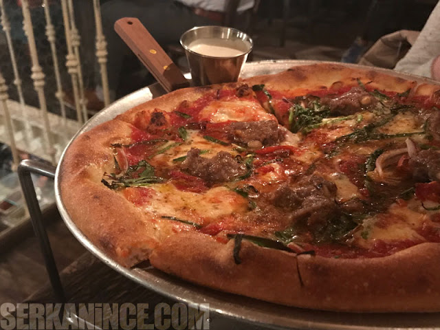 Mimosa Brooklyn Pizza, Kiev - Napoli usulü taş fırın pizza