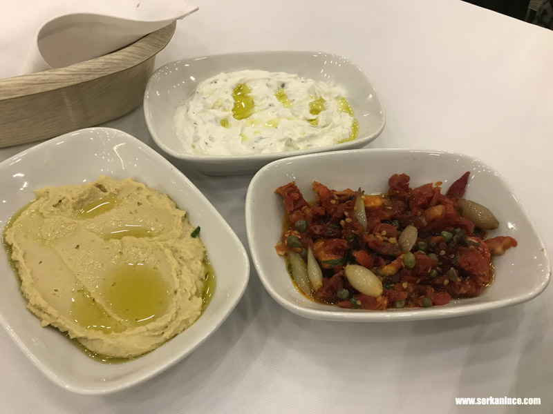 Bağdadi Restaurant tabelası, turistik Mardin restoranı